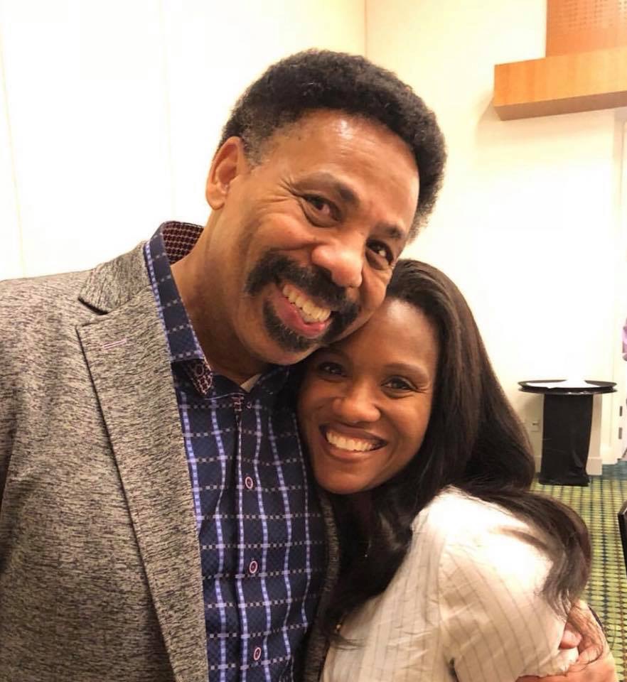 Christian Community Supports Pastor Tony Evans' Family ...